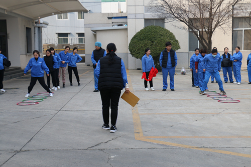 東綸公司舉辦“三八女神節”趣味運動會活動